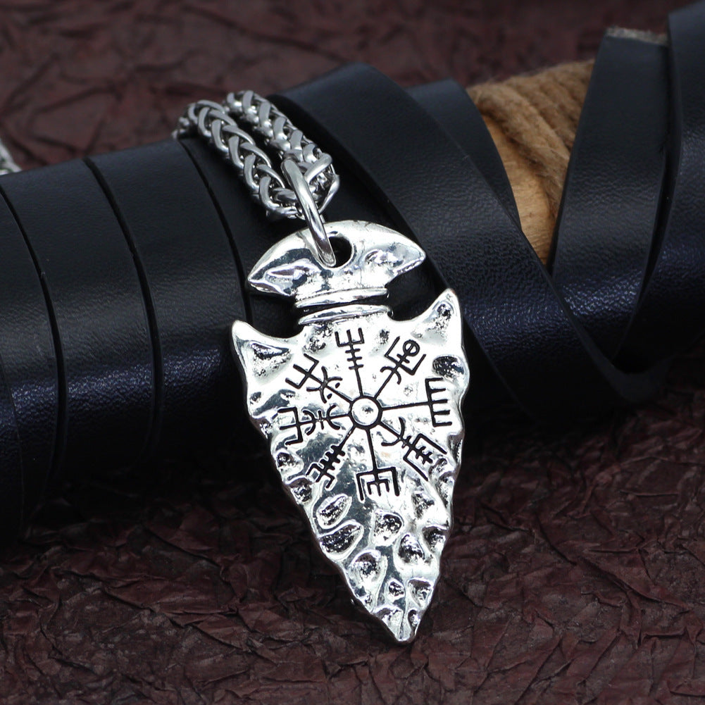 “Irontrack” – Simple Compass Pendant