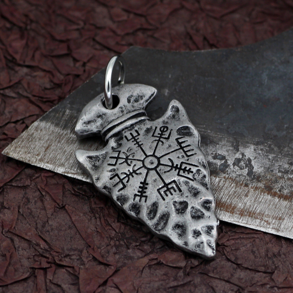 “Irontrack” – Simple Compass Pendant