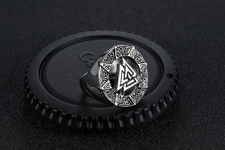 Bloodsteel Warrior Ring – Viking Valor Forged in Fire