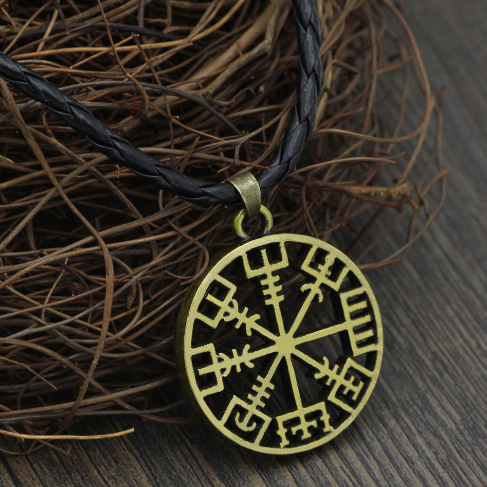 “Northpath” – Viking Compass Pendant