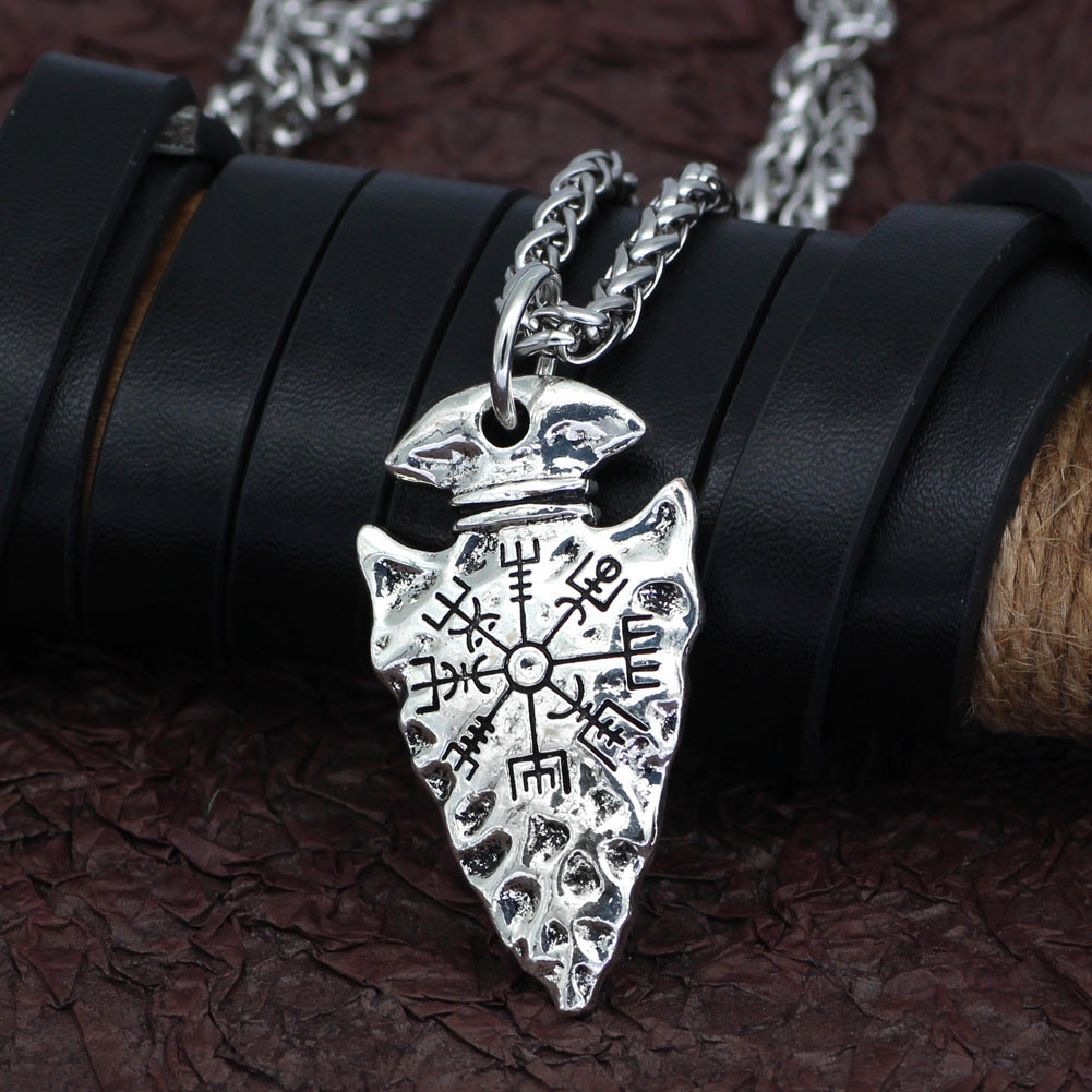 “Irontrack” – Simple Compass Pendant