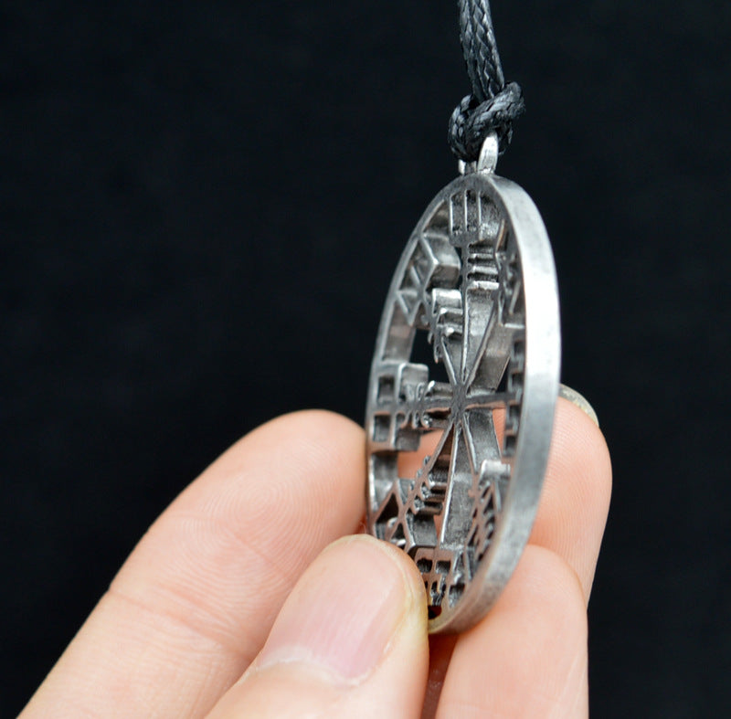 “Northpath” – Viking Compass Pendant