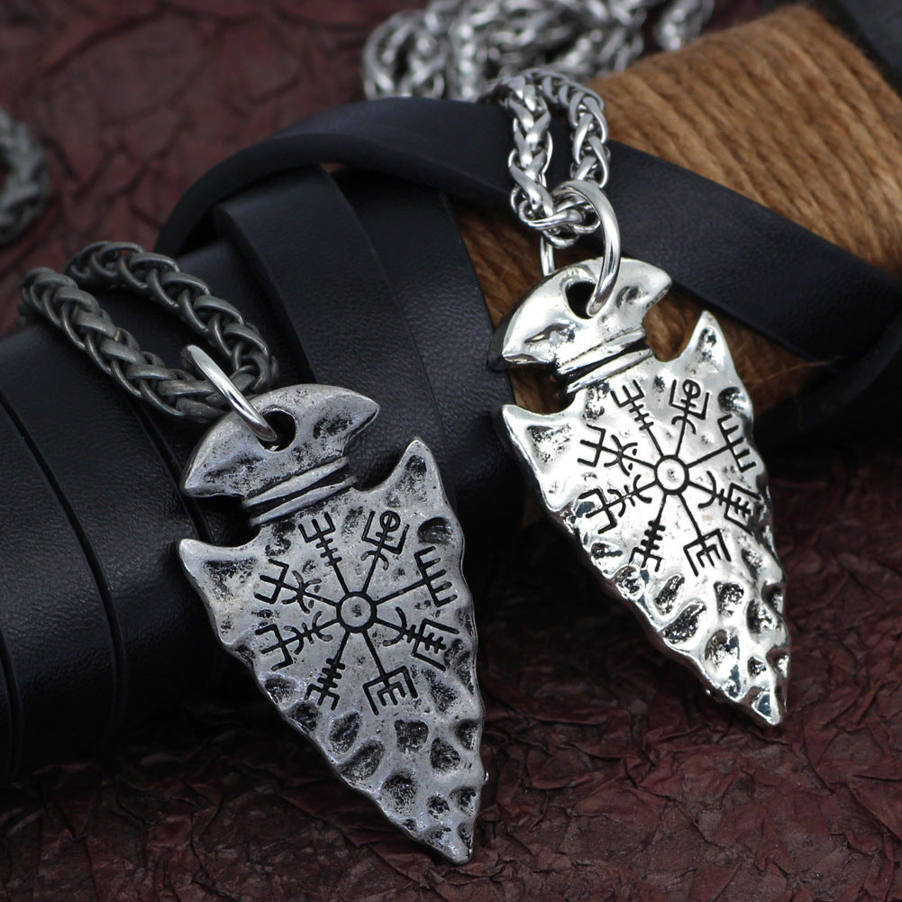 “Irontrack” – Simple Compass Pendant