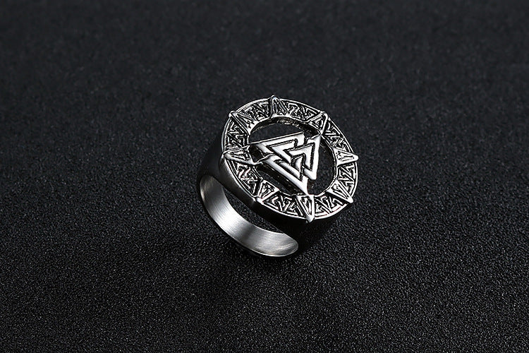 Bloodsteel Warrior Ring – Viking Valor Forged in Fire