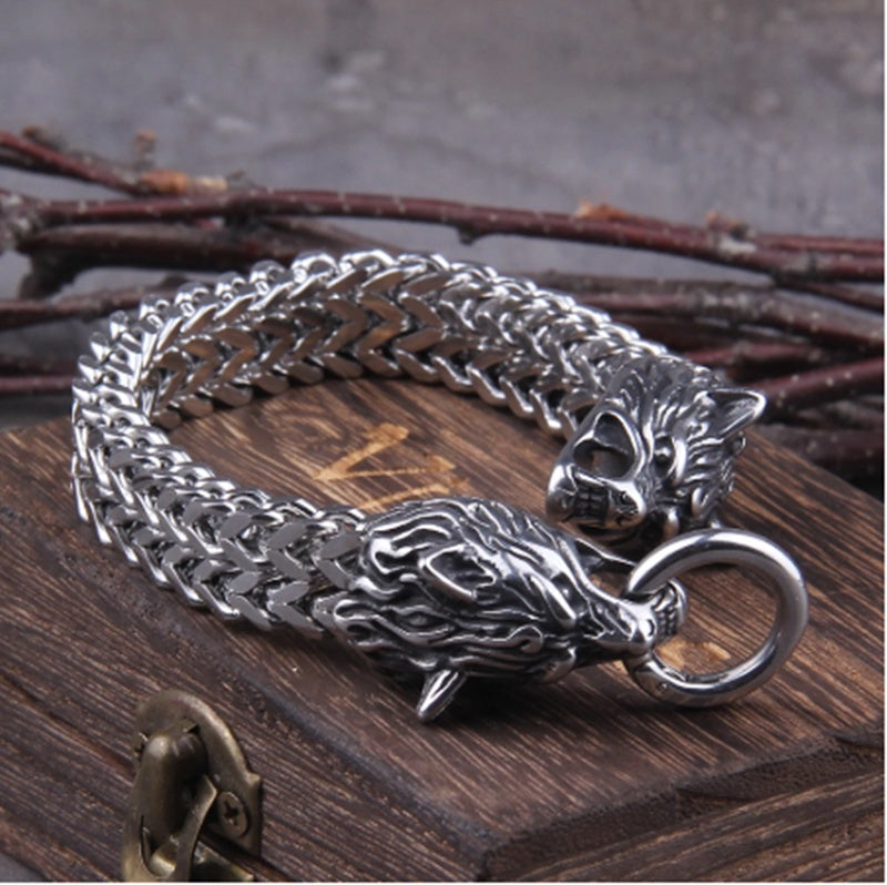 "Titanfang" – Wolf Head Titanium Bracelet